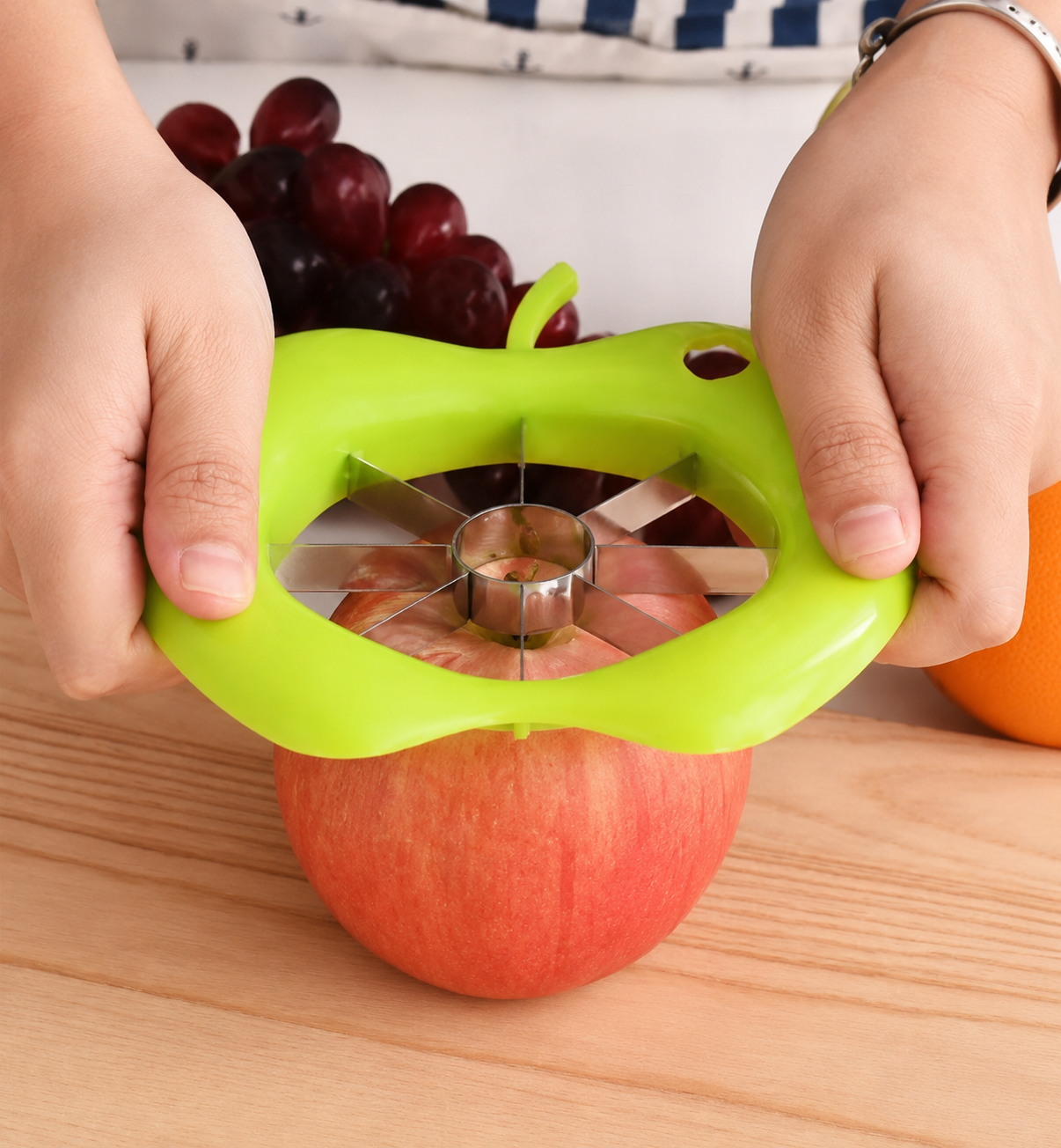 ChatGPT-Image-26-jul-2026-09_55_07-1.png Cortador de Manzana Express - Imagen 1
